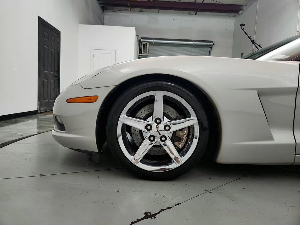 2007 Chevrolet Corvette C6 - Image 25 of 31