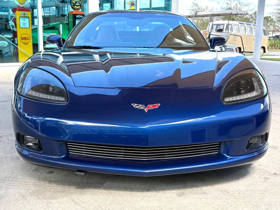 2007 Chevrolet Corvette C6 - Image 2 of 31