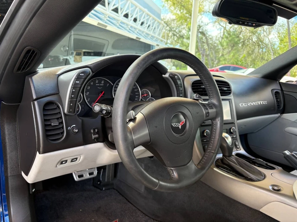 2007 Chevrolet Corvette C6 - Image 24 of 31