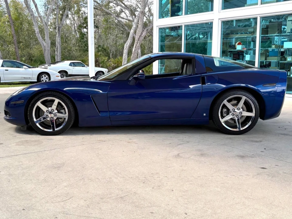 2007 Chevrolet Corvette C6 - Image 11 of 31