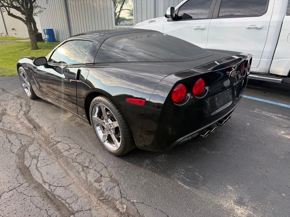2007 Chevrolet Corvette C6 - Image 3 of 10