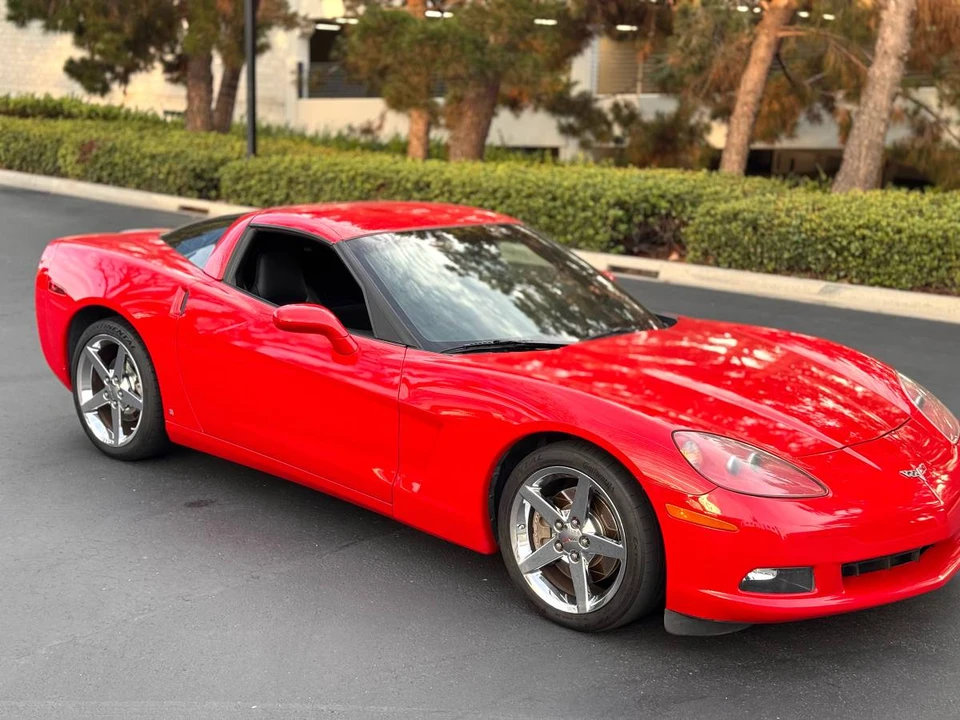 2007 Chevrolet Corvette C6 - Image 16 of 19