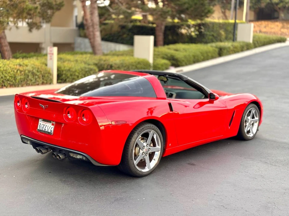 2007 Chevrolet Corvette C6 - Image 2 of 19