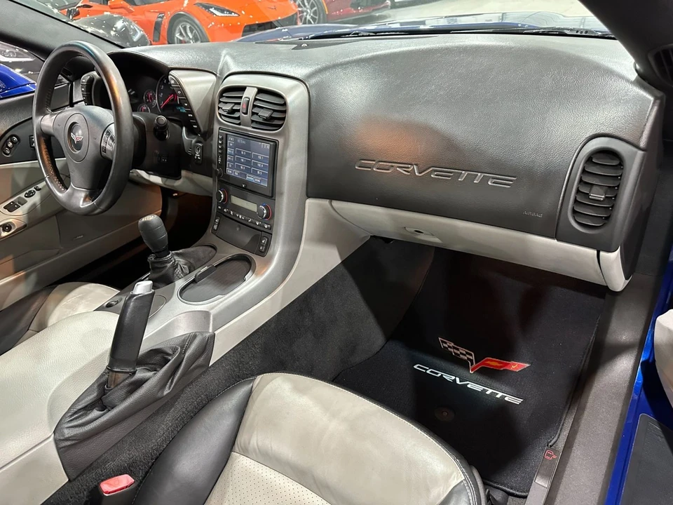 2007 Chevrolet Corvette C6 - Image 15 of 21