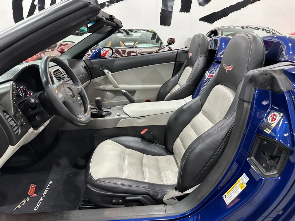 2007 Chevrolet Corvette C6 - Image 18 of 21