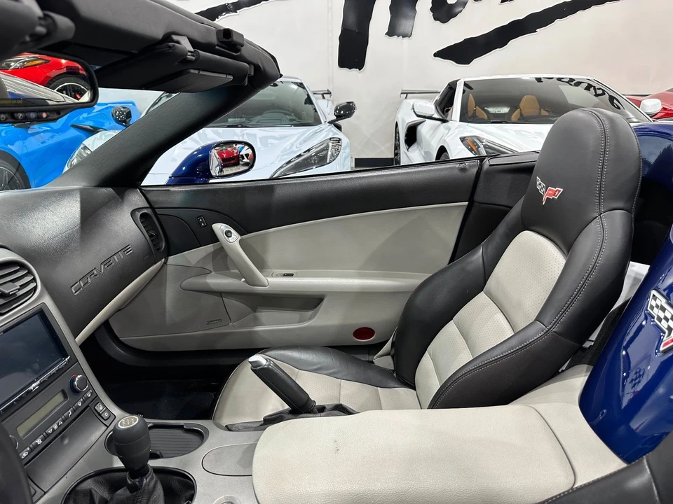2007 Chevrolet Corvette C6 - Image 15 of 21