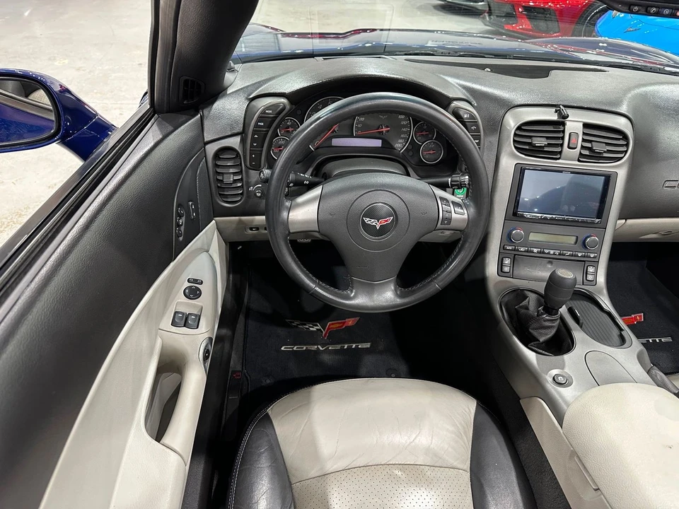 2007 Chevrolet Corvette C6 - Image 9 of 21