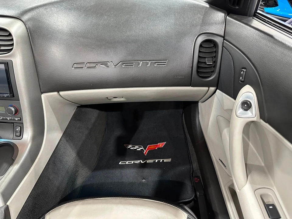 2007 Chevrolet Corvette C6 - Image 16 of 21