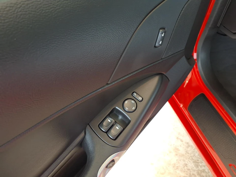 2007 Chevrolet Corvette C6 - Image 10 of 19