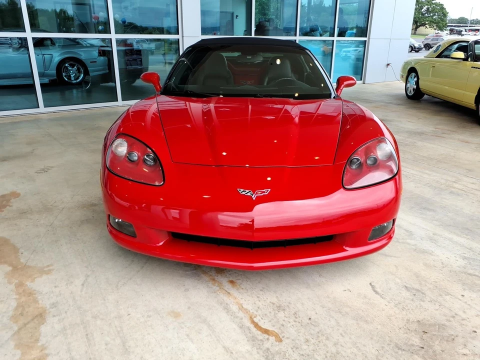 2007 Chevrolet Corvette C6 - Image 2 of 19
