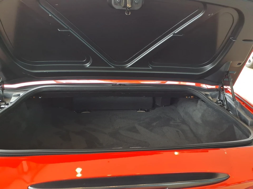 2007 Chevrolet Corvette C6 - Image 12 of 19