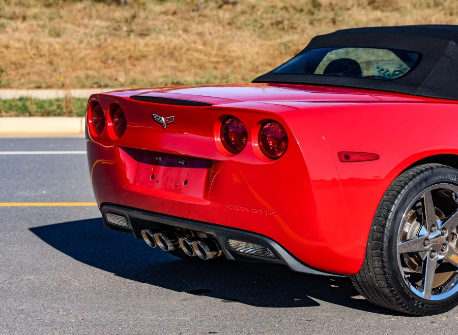 2007 Chevrolet Corvette C6 - Image 12 of 31