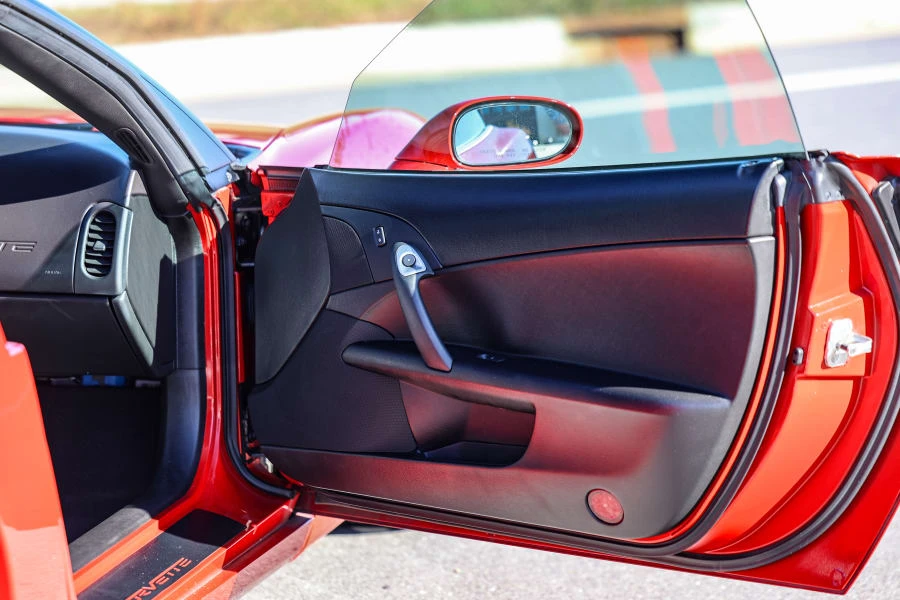 2007 Chevrolet Corvette C6 - Image 28 of 31