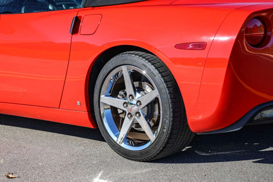 2007 Chevrolet Corvette C6 - Image 16 of 31