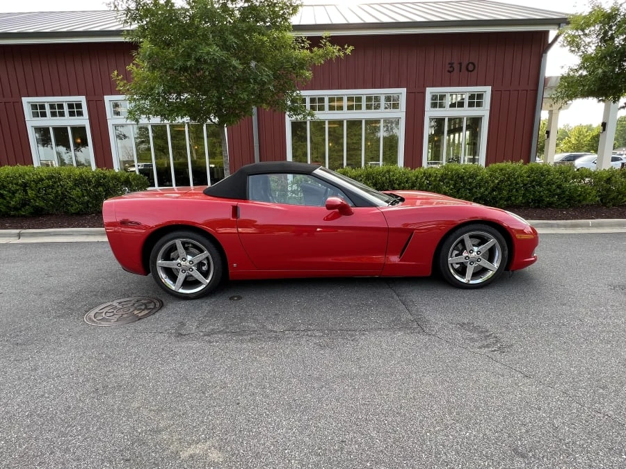 2007 Chevrolet Corvette C6 - Image 2 of 8