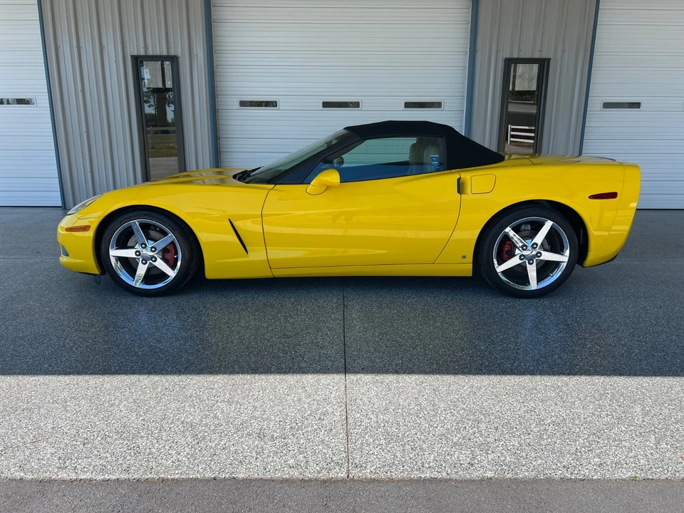 2007 Chevrolet Corvette C6 - Image 2 of 26