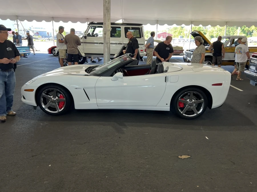 2007 Chevrolet Corvette C6 - Image 2 of 9