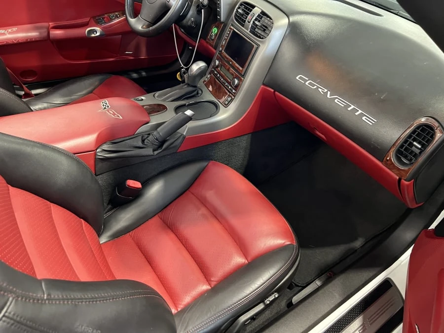 2007 Chevrolet Corvette C6 - Image 6 of 9