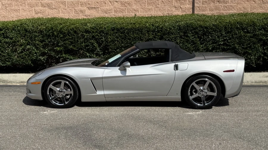 2007 Chevrolet Corvette C6 - Image 5 of 12