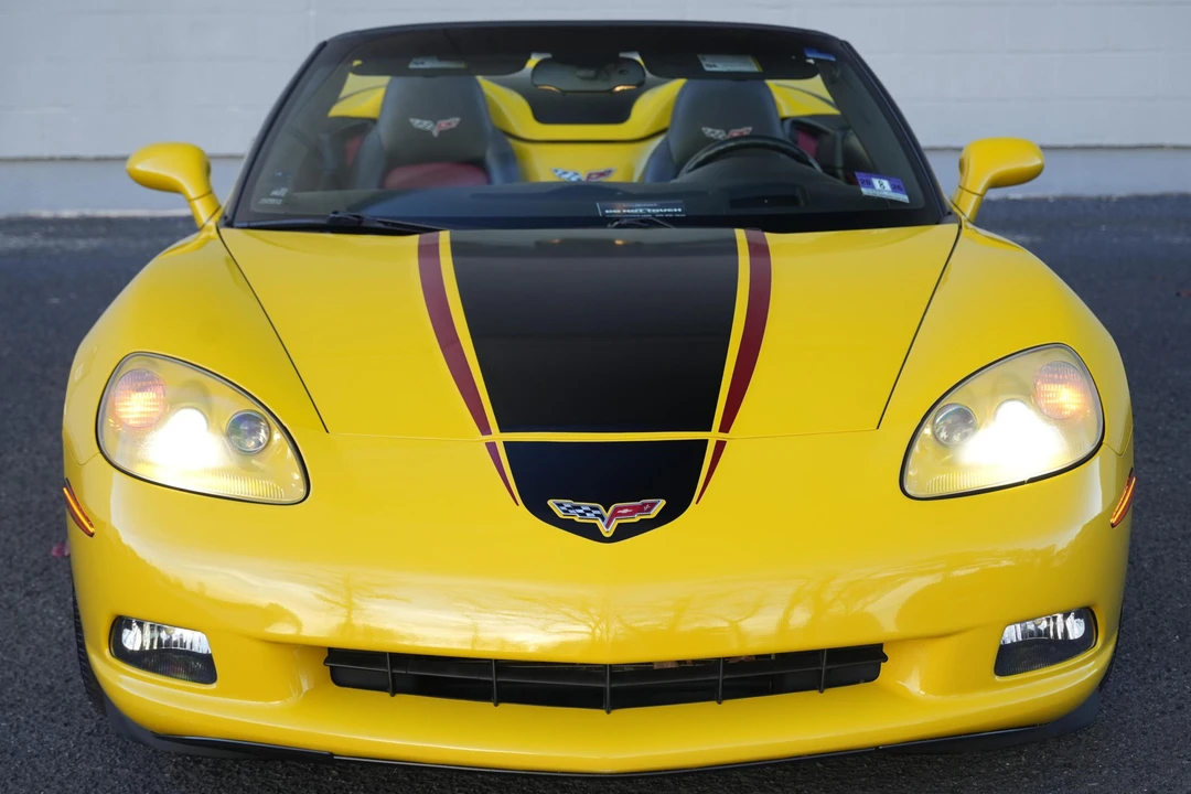 2007 Chevrolet Corvette C6 - Image 2 of 31