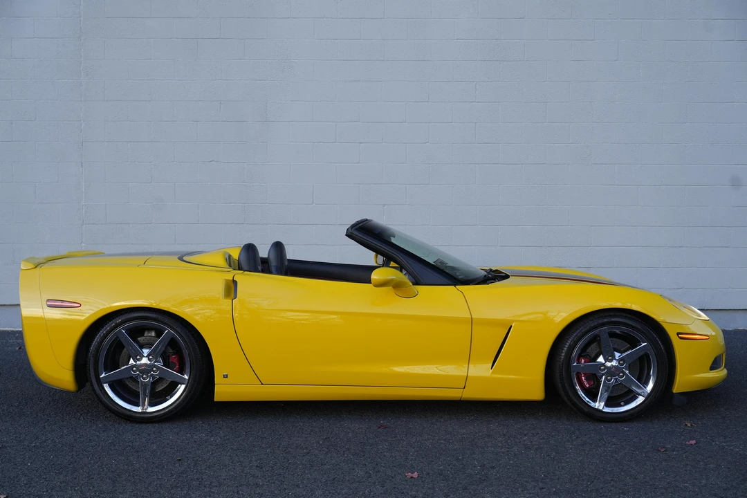 2007 Chevrolet Corvette C6 - Image 16 of 31