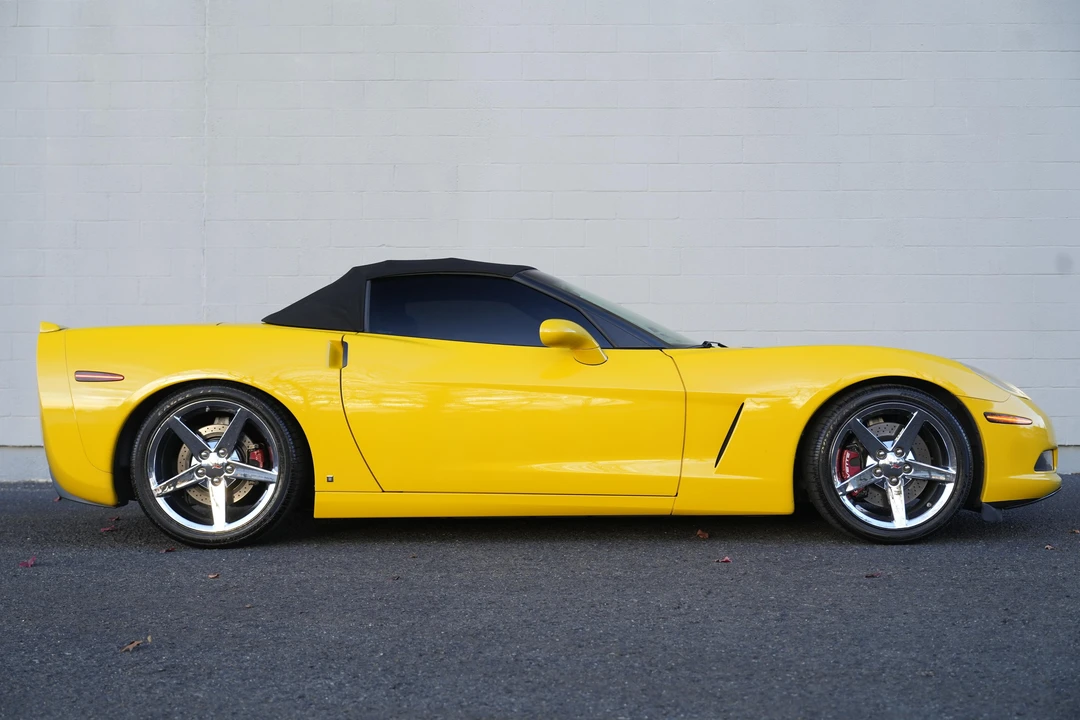 2007 Chevrolet Corvette C6 - Image 25 of 31