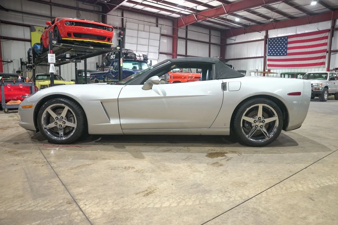 2007 Chevrolet - Image 21 of 31