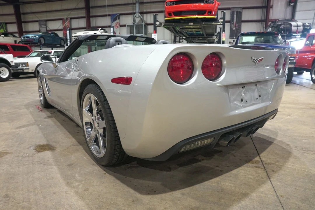 2007 Chevrolet - Image 6 of 31
