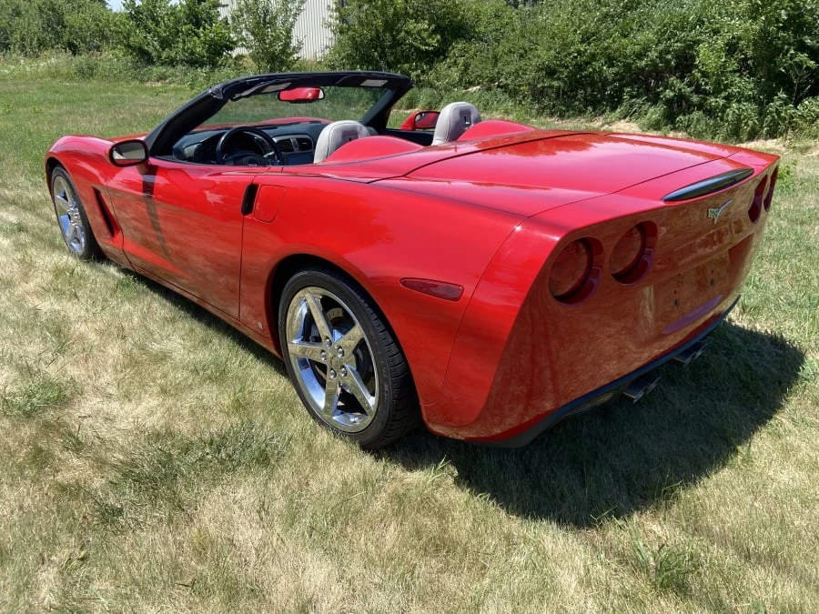 2007 Chevrolet Corvette C6 - Image 11 of 13