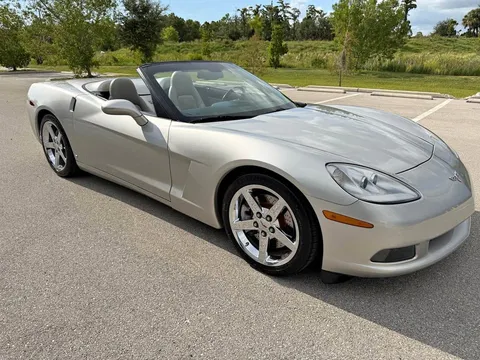 2007 Chevrolet Corvette Convertible 2D