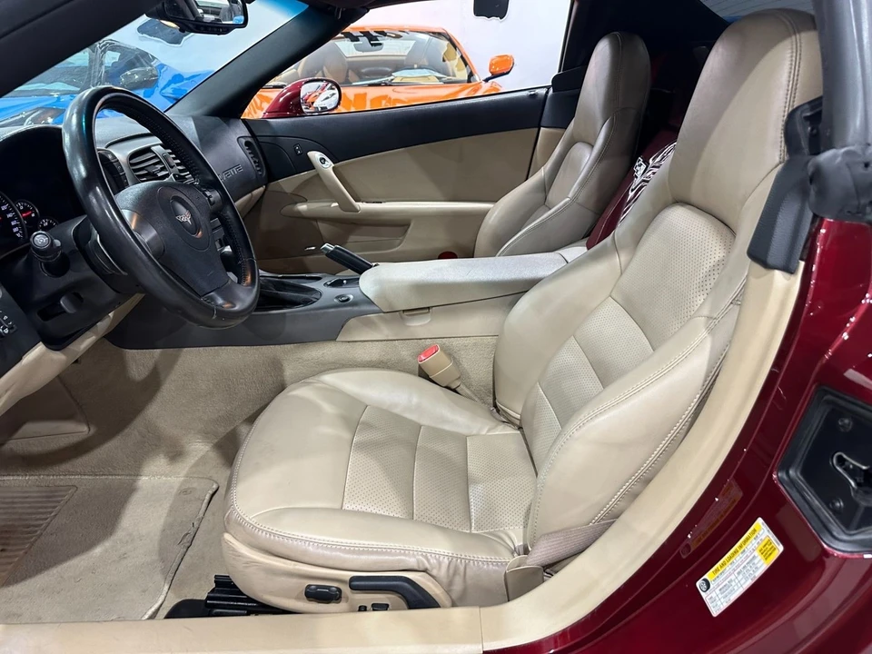 2007 Chevrolet Corvette C6 - Image 18 of 21