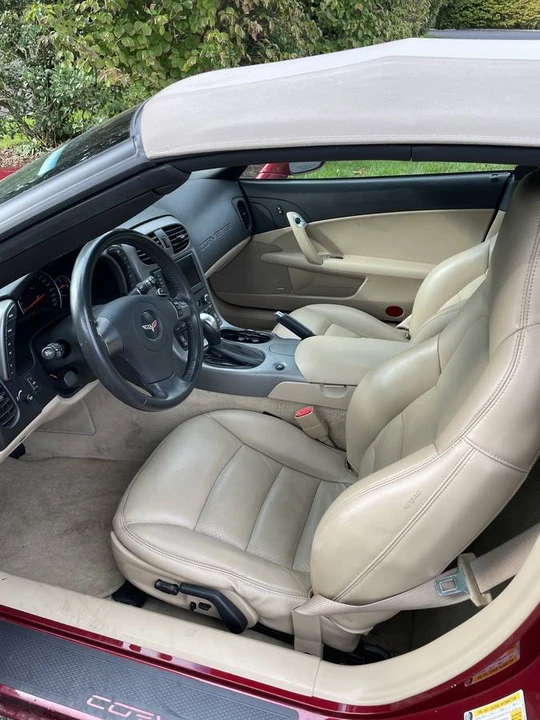 2007 Chevrolet Corvette C6 - Image 12 of 19