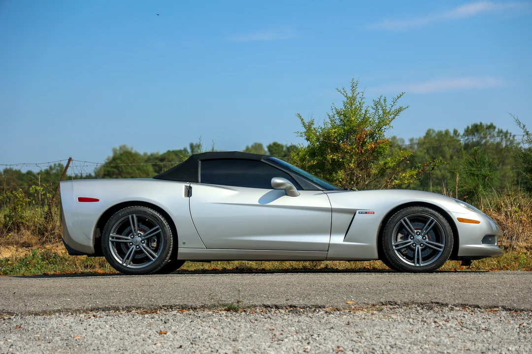2007 Chevrolet Corvette C6 - Image 14 of 31