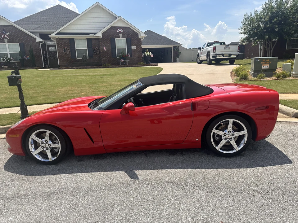 2007 Chevrolet Corvette C6 - Image 2 of 31