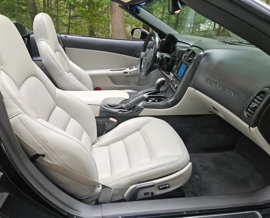 2007 Chevrolet Corvette C6 - Image 12 of 20