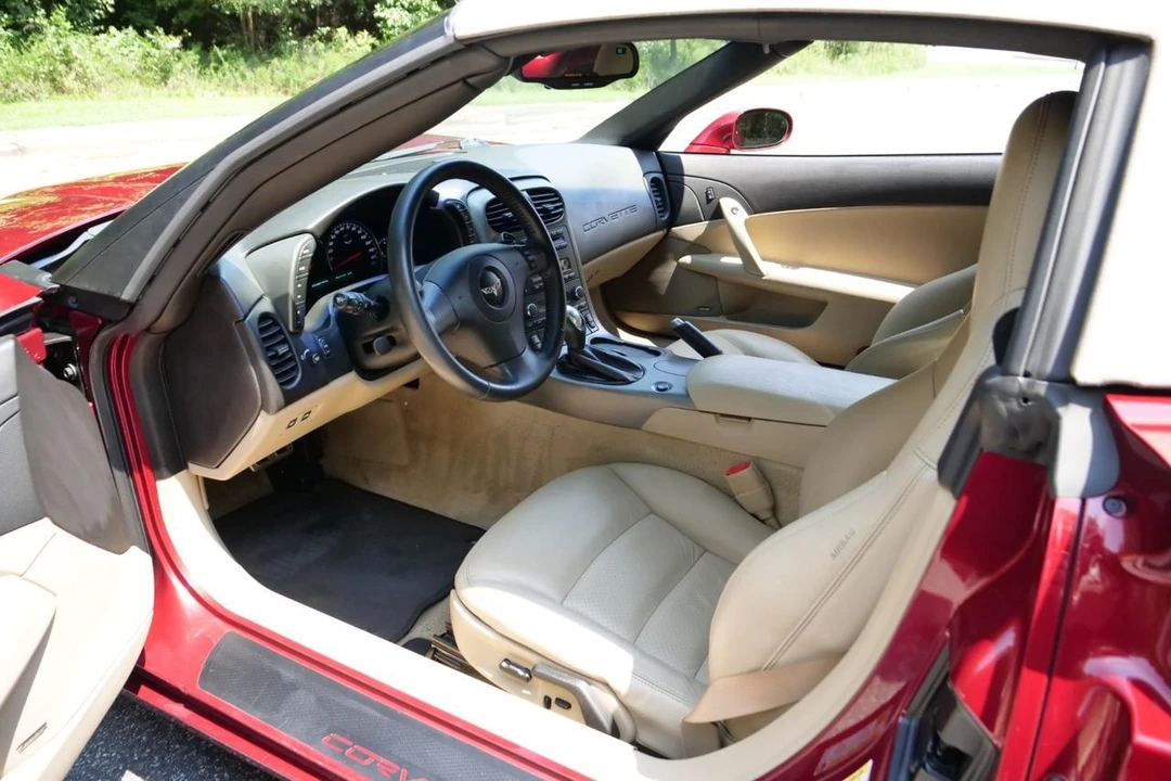 2007 Chevrolet Corvette C6 - Image 26 of 31