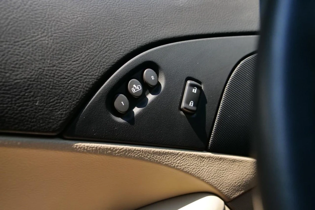 2007 Chevrolet Corvette C6 - Image 24 of 31