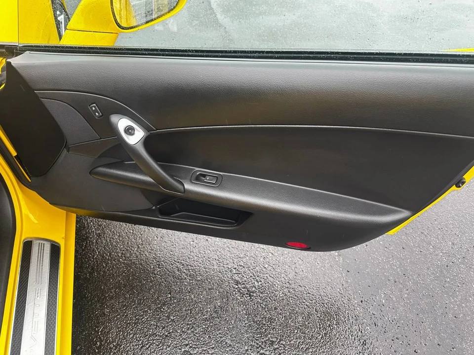 2007 Chevrolet Corvette C6 - Image 15 of 23