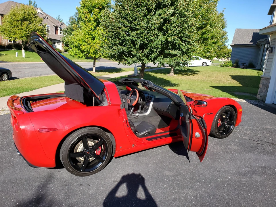 2007 Chevrolet Corvette C6 - Image 24 of 31