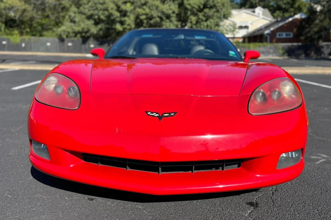 2007 Chevrolet Corvette C6 - Image 2 of 24