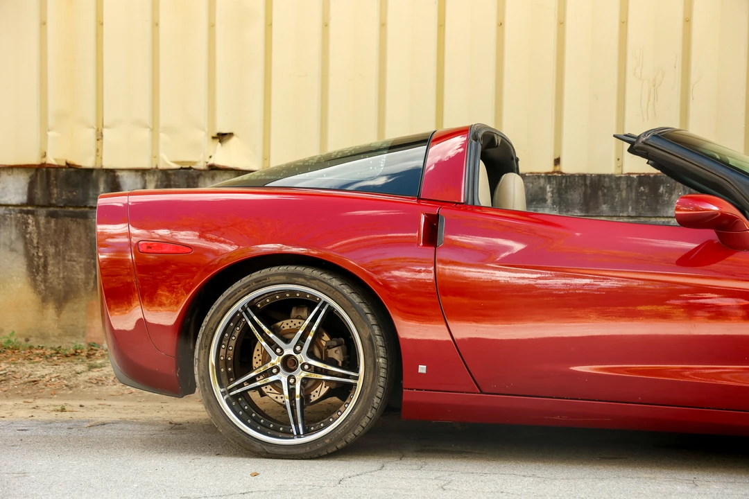 2007 Chevrolet Corvette C6 - Image 6 of 31