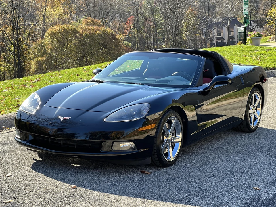 2007 Chevrolet Corvette C6 - Image 6 of 7