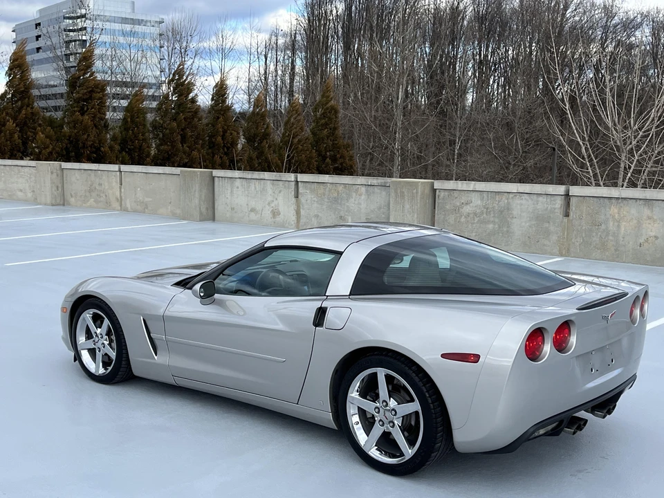 2007 Chevrolet Corvette C6 - Image 15 of 31