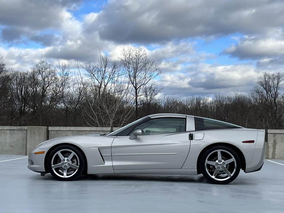 2007 Chevrolet Corvette C6 - Image 12 of 31