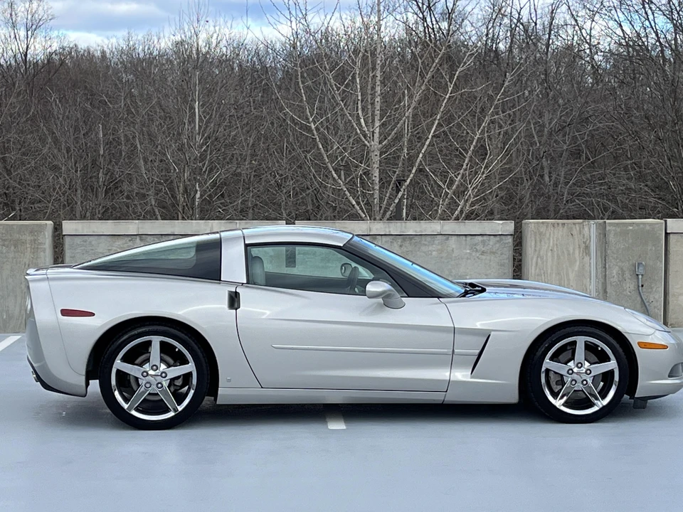 2007 Chevrolet Corvette C6 - Image 26 of 31