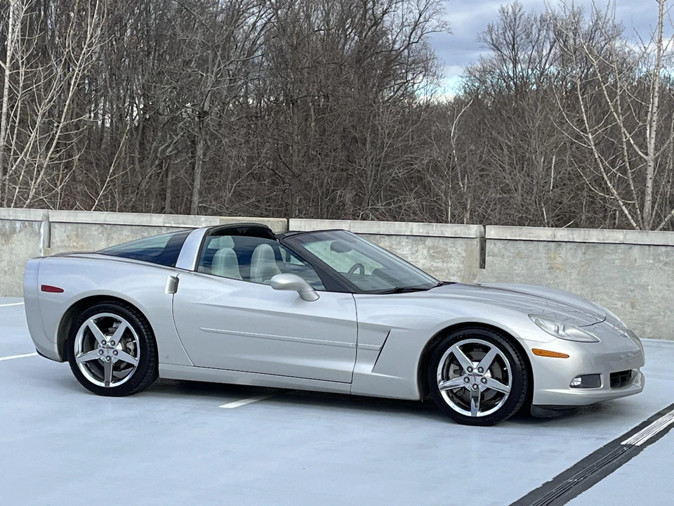 2007 Chevrolet Corvette C6 - Image 27 of 31