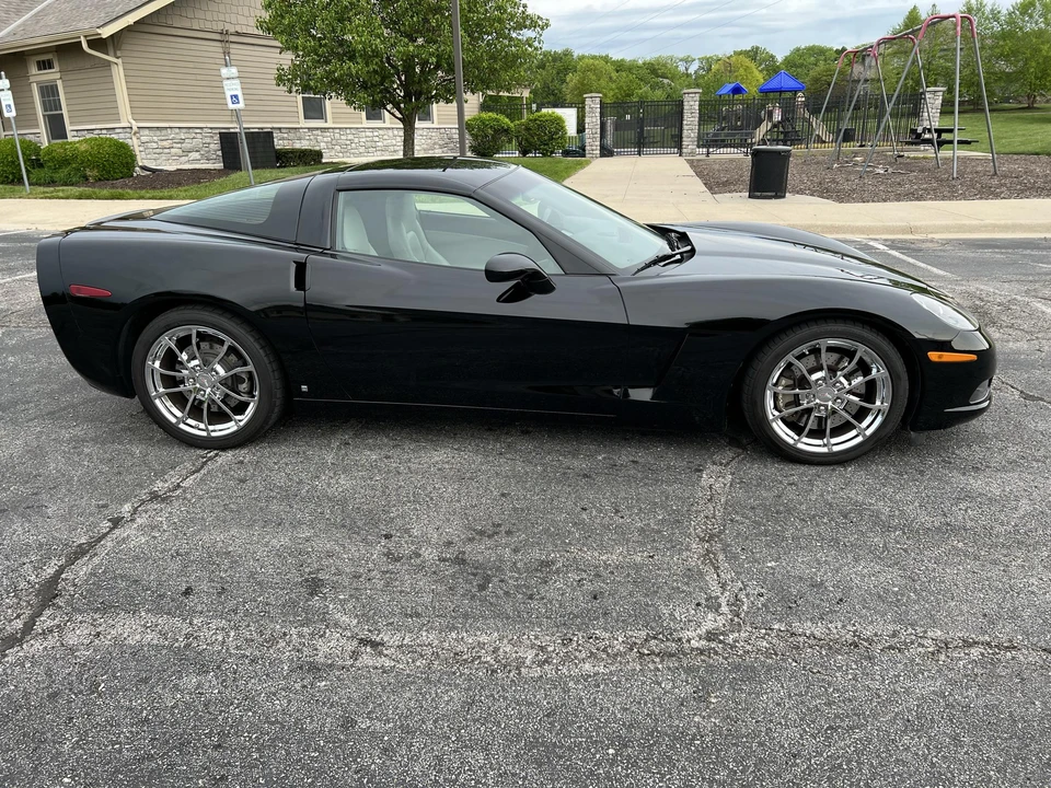 2007 Chevrolet Corvette C6 - Image 23 of 31