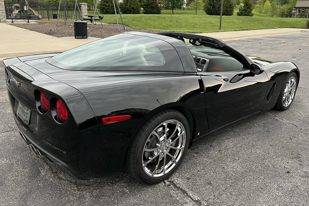 2007 Chevrolet Corvette C6 - Image 4 of 31