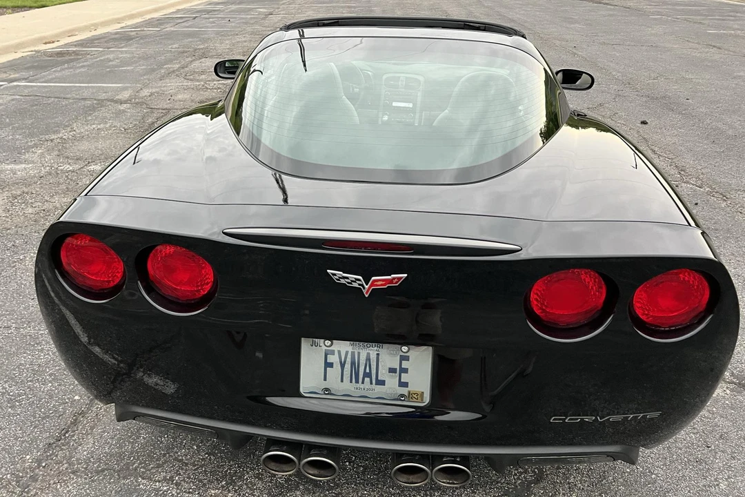 2007 Chevrolet Corvette C6 - Image 19 of 31