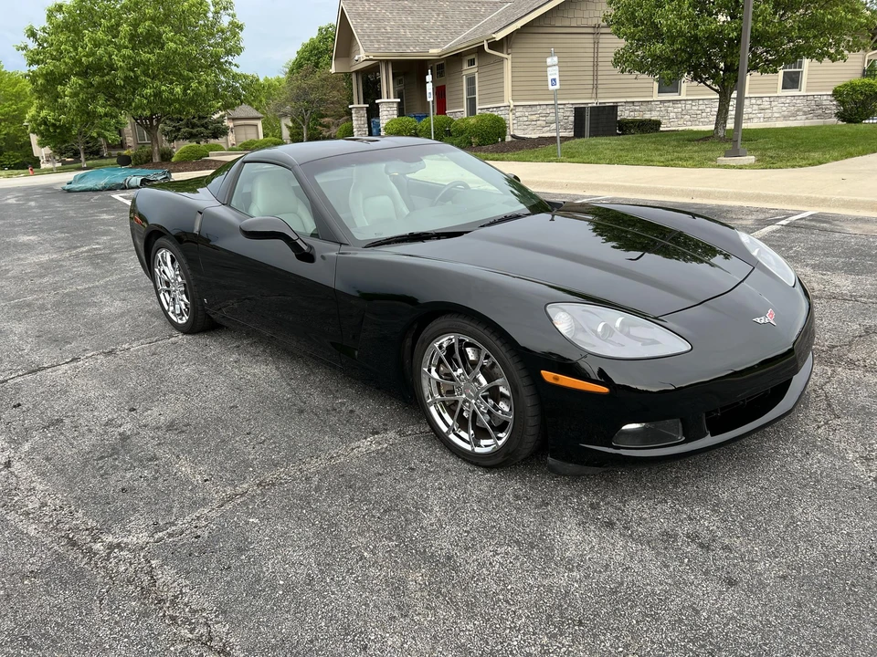2007 Chevrolet Corvette C6 - Image 24 of 31